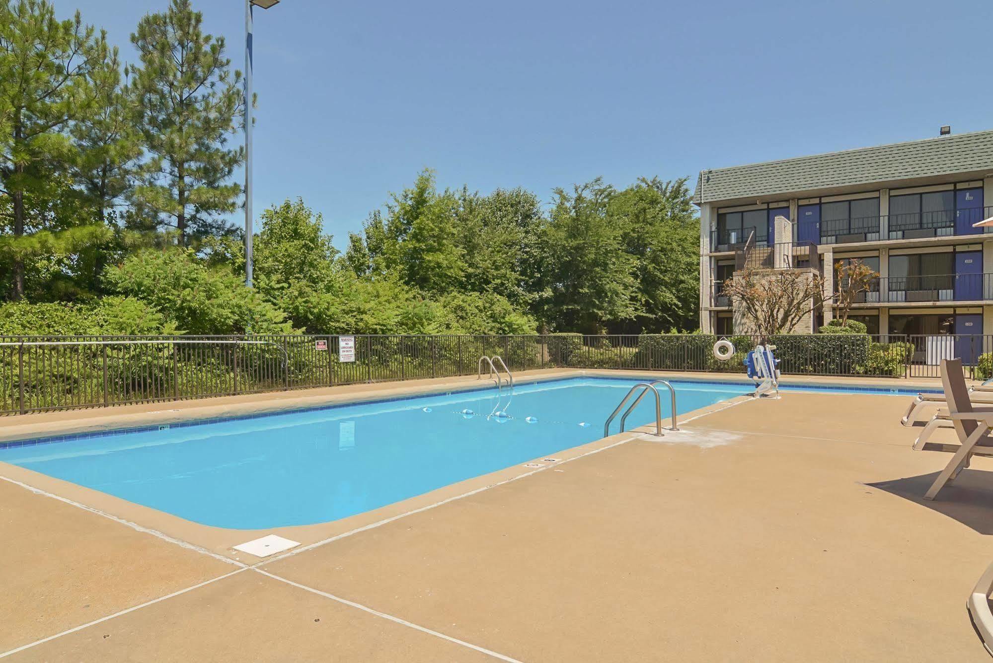 Motel 6-Little Rock, Ar - West Exterior foto