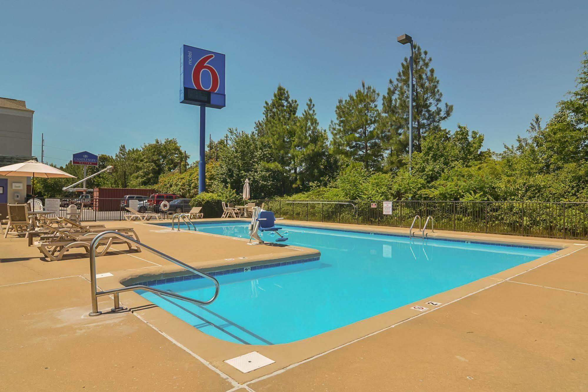 Motel 6-Little Rock, Ar - West Exterior foto